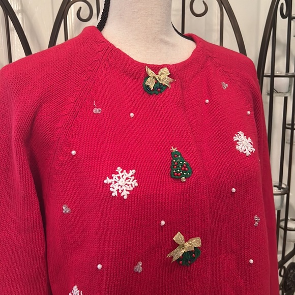 Christmas embroidered sweater - Picture 4 of 5